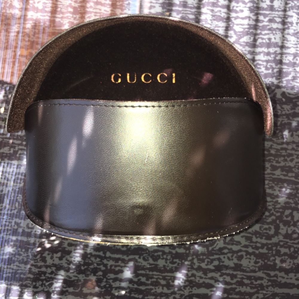 Sunglasses case